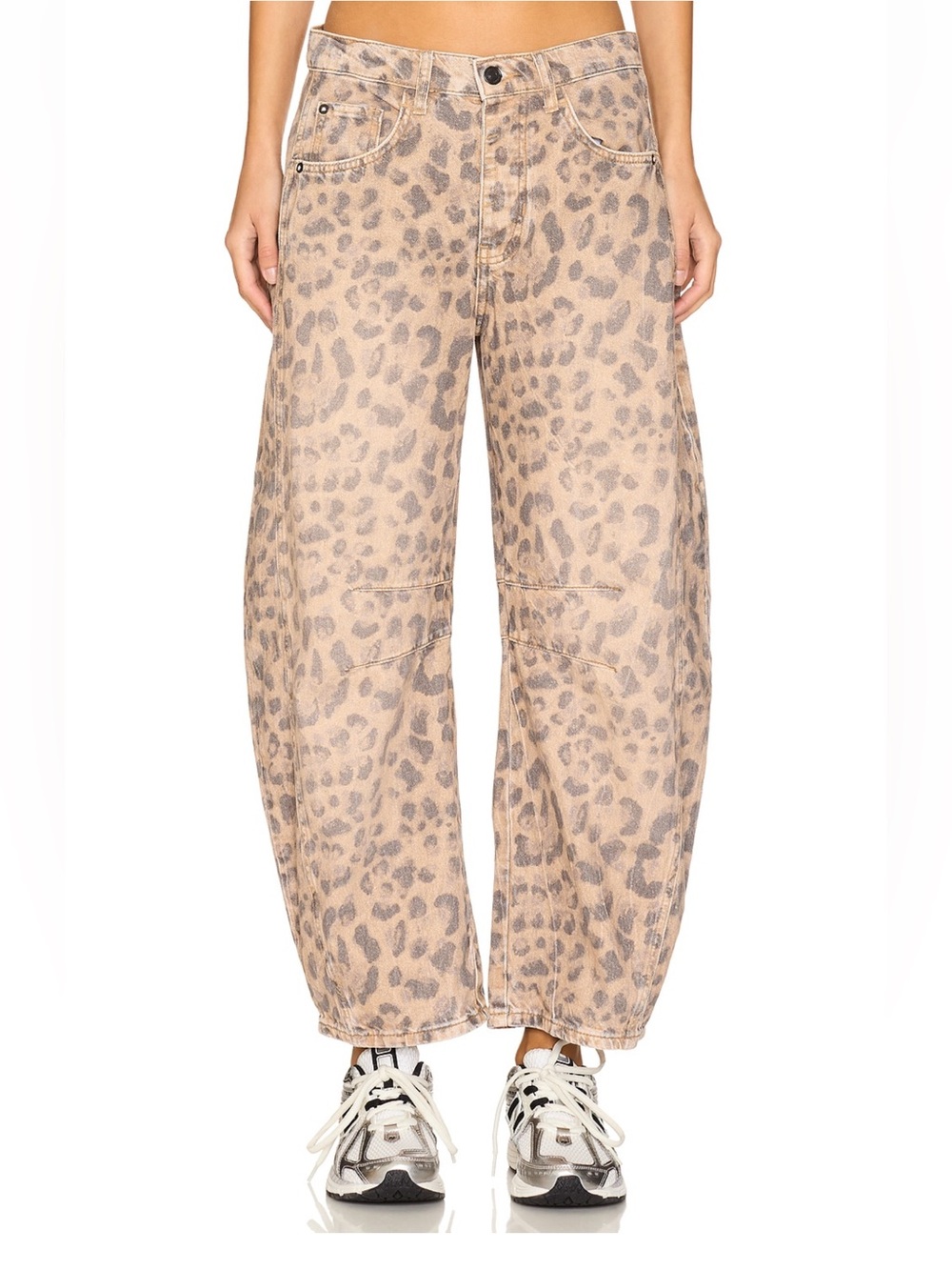 Free People We The Free Good Luck barrel jeans in a leopard print size 31 - Picture 2 of 16
